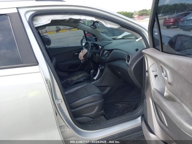 3GNCJLSB0KL147992 Chevrolet Trax Lt