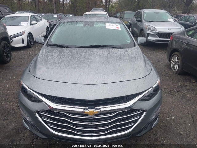1G1ZD5ST4SF118643 Chevrolet Malibu Fwd 1lt