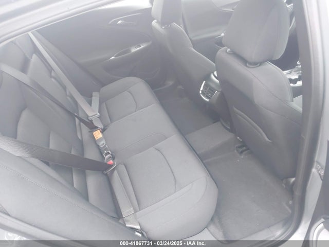1G1ZD5ST4SF118643 Chevrolet Malibu Fwd 1lt