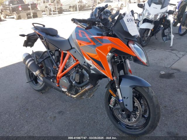2023 KTM 1290 VBKV69400PM967440