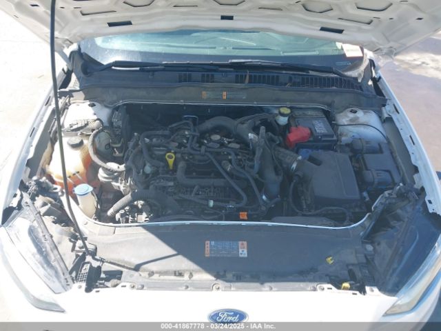 3FA6P0HD0KR215531 Ford FUSION SE