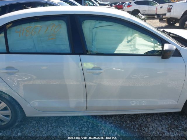 3VW267AJ5GM249423 Volkswagen Jetta 1.4t S