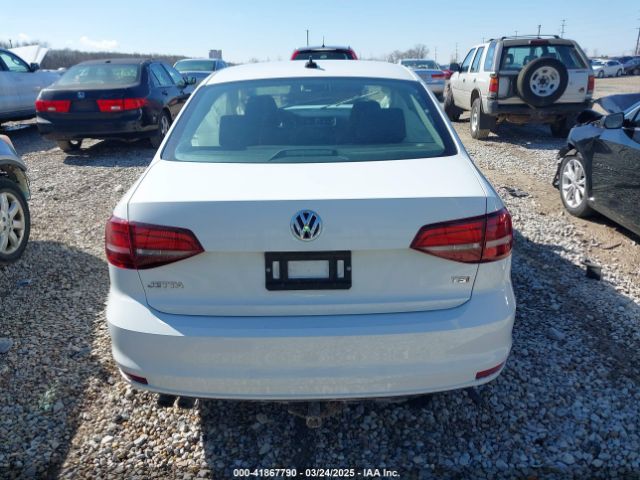 3VW267AJ5GM249423 Volkswagen Jetta 1.4t S