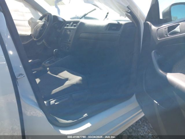 3VW267AJ5GM249423 Volkswagen Jetta 1.4t S