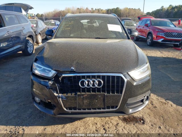WA1BFCFS2FR005944 Audi Q3 2.0t Premium Plus