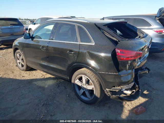WA1BFCFS2FR005944 Audi Q3 2.0t Premium Plus