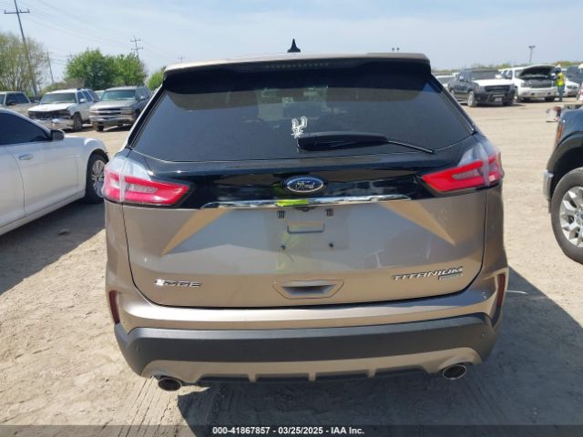 2FMPK3K90LBB19476 Ford Edge Titanium