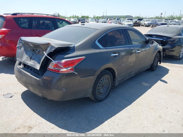 1N4AL3AP0FN368673 Nissan Altima 2.5 S