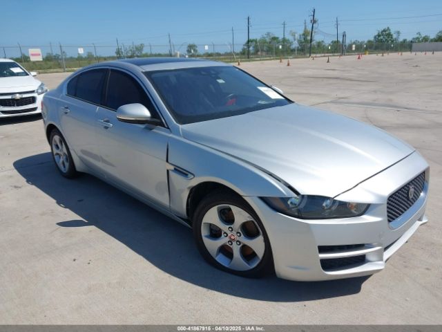 2017 JAGUAR XE SAJAR4BG9HA976264