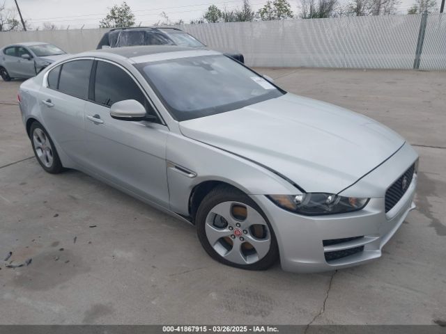 2017 JAGUAR XE SAJAR4BG9HA976264 Photo 5