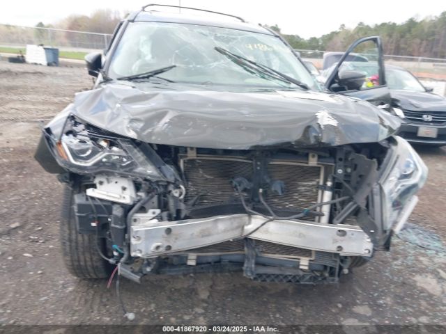 5N1DR2MM5HC623250 Nissan Pathfinder Platinum