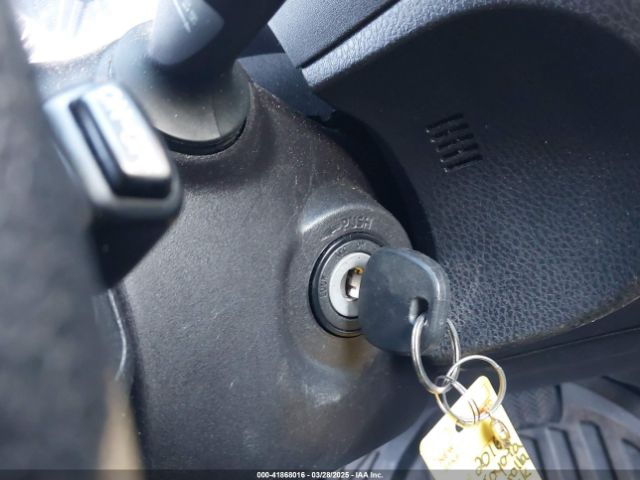2T1BURHE0GC571277 Toyota Corolla Le Plus