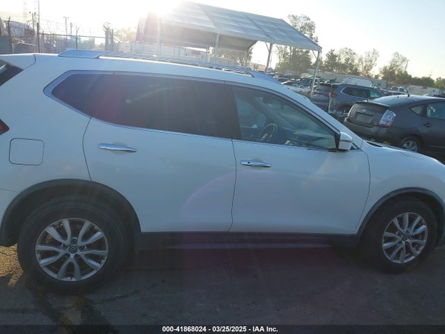 KNMAT2MT1JP613765 Nissan ROGUE SV