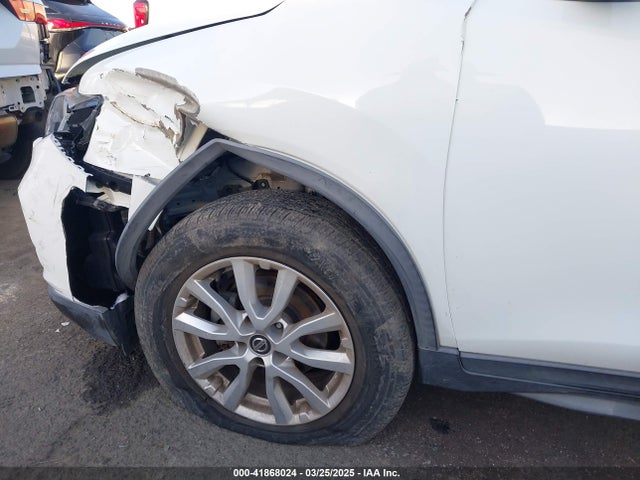 KNMAT2MT1JP613765 Nissan ROGUE SV