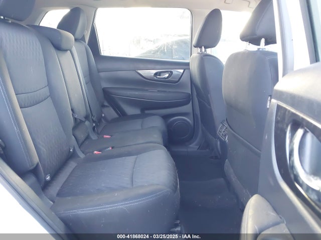 KNMAT2MT1JP613765 Nissan ROGUE SV