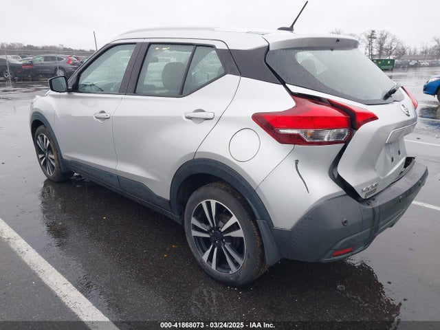 3N1CP5CV0LL547650 Nissan Kicks Sv Xtronic Cvt
