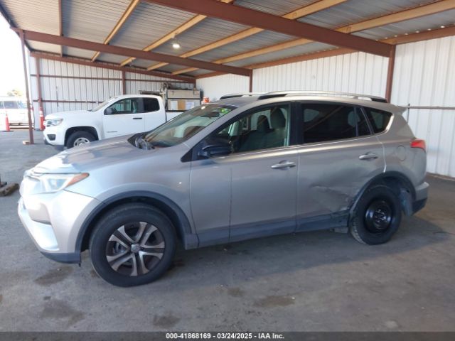 JTMZFREV1JJ163041 Toyota RAV4 LE