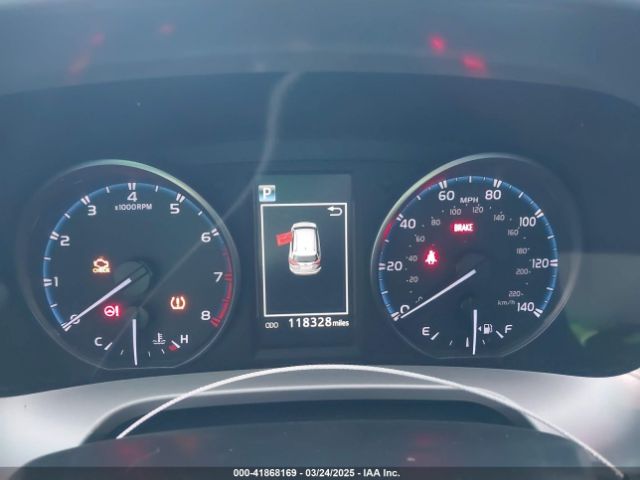 JTMZFREV1JJ163041 Toyota RAV4 LE
