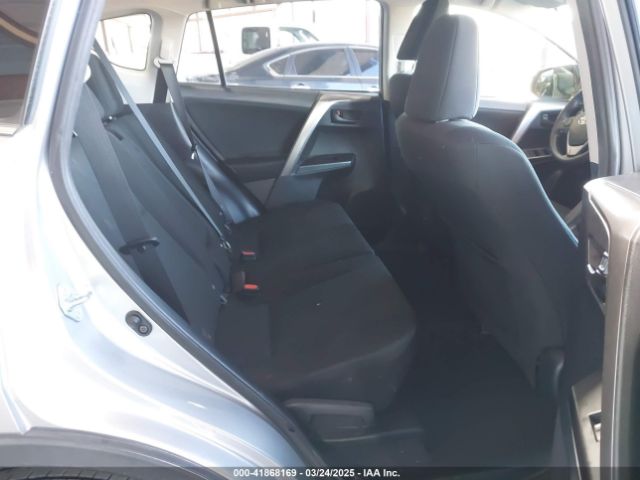 JTMZFREV1JJ163041 Toyota RAV4 LE