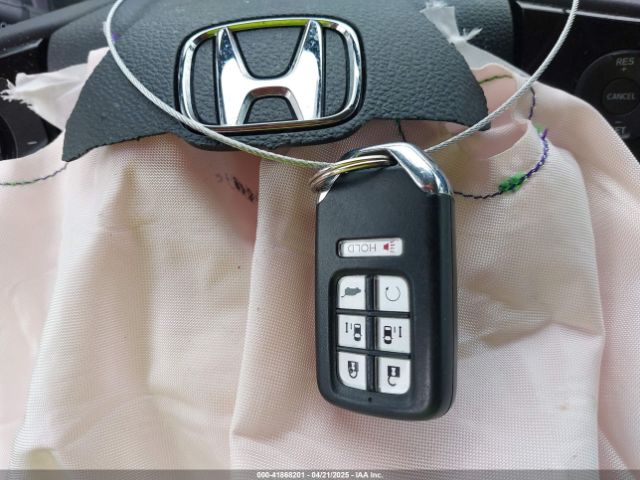 5FNRL6H99NB066589 Honda Odyssey Elite