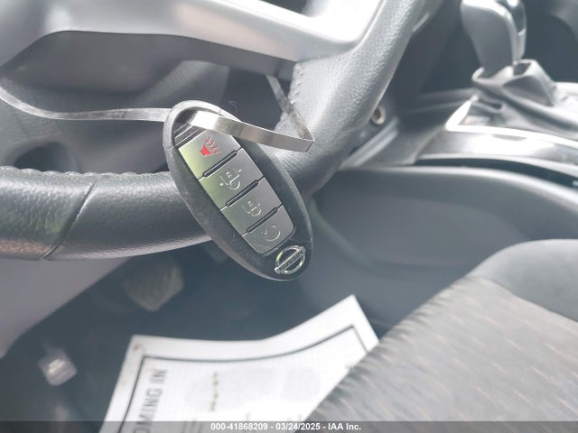 5N1AT2MV6HC830212 Nissan ROGUE SV