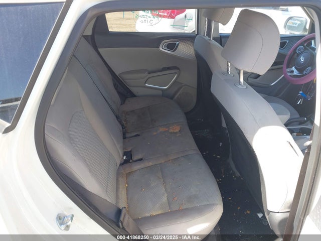 KNDJ23AU6L7033436 KIA SOUL LX