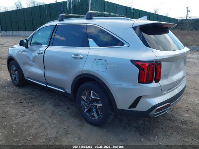 2022 KIA SORENTO HYBRID KNDRGDLG8N5117449 Photo 2