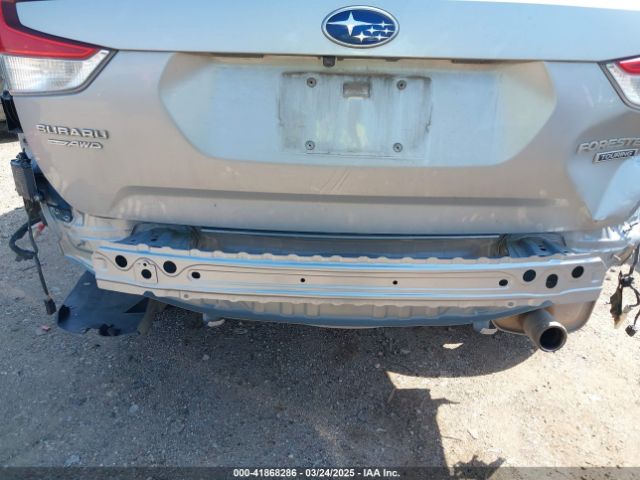 JF2SKAXC5LH443602 Subaru Forester Touring