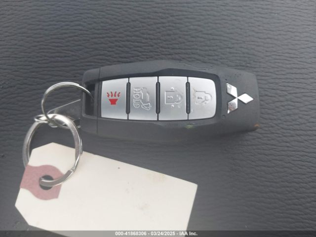 2024 MITSUBISHI OUTLANDER JA4J4VA83RZ069410 Photo 10