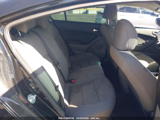KNAFK4A62G5550566 KIA FORTE LX