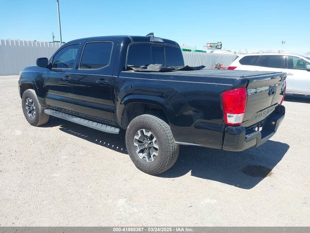 5TFAX5GN4HX094952 Toyota Tacoma Sr
