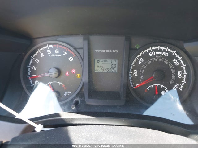 5TFAX5GN4HX094952 Toyota Tacoma Sr