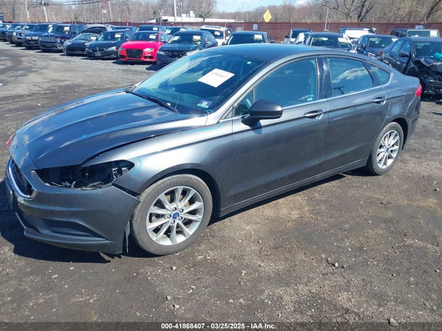3FA6P0H75HR401388 Ford FUSION SE
