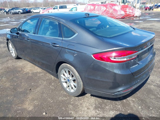 3FA6P0H75HR401388 Ford FUSION SE