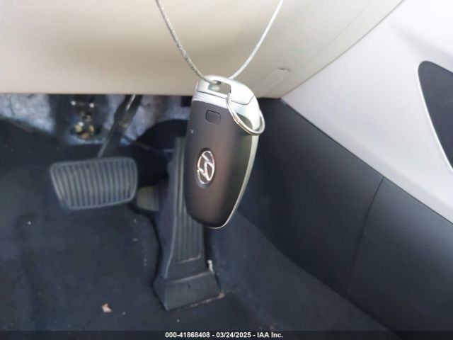 5NMJC3AE1NH152514 Hyundai TUCSON SEL