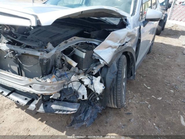 JF2SKAGC0KH403863 Subaru Forester Premium