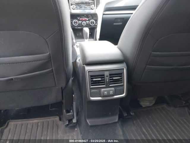 JF2SKAGC0KH403863 Subaru Forester Premium