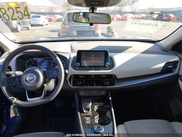 5N1AT3BB1MC831552 Nissan Rogue Sv Intelligent Awd