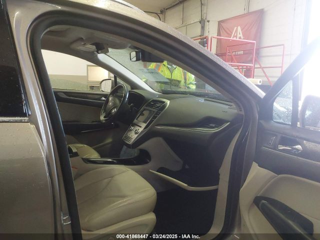 5LMTJ3DH4KUL20647 Lincoln Mkc Reserve