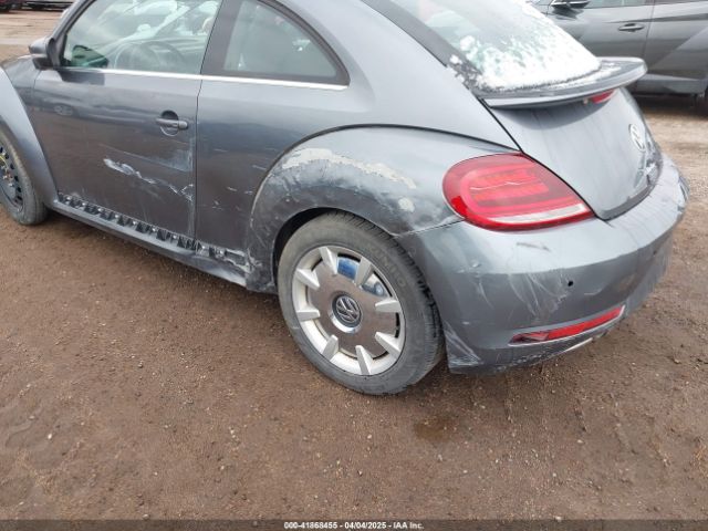 3VWJD7AT2JM710412 Volkswagen Beetle 2.0t Se