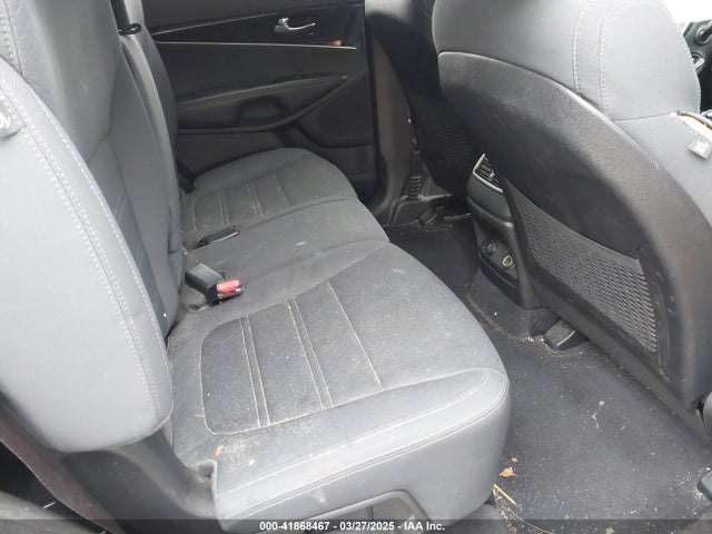 5XYPG4A35GG115952 KIA Sorento 2.4l Lx