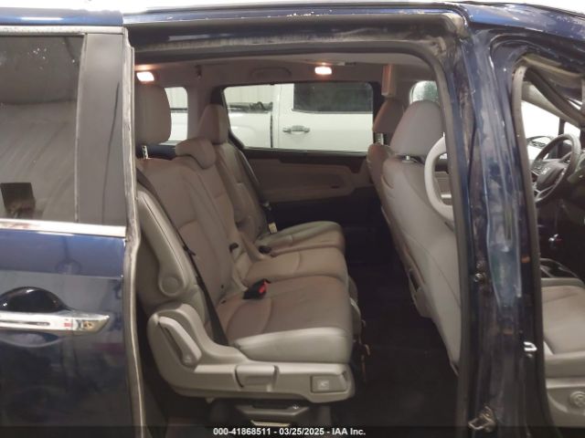 5FNRL6H88RB032902 Honda Odyssey Touring