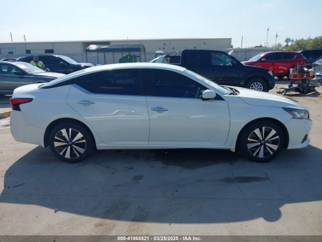 1N4BL4DV8MN317374 Nissan Altima Sv Fwd