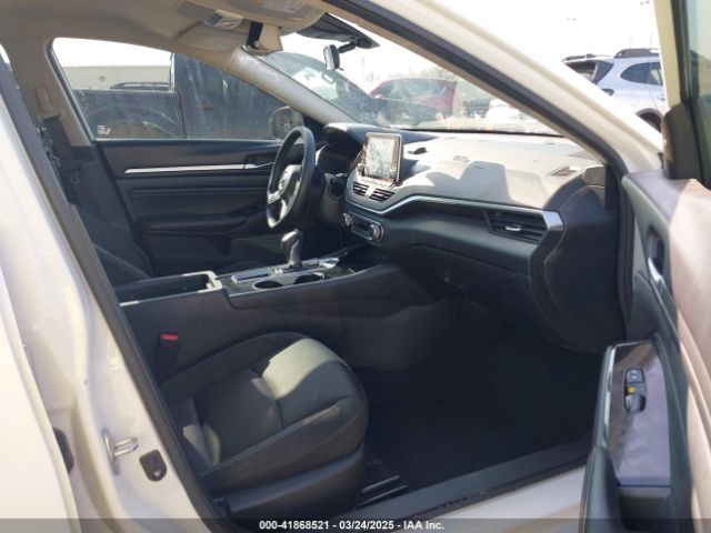 1N4BL4DV8MN317374 Nissan Altima Sv Fwd