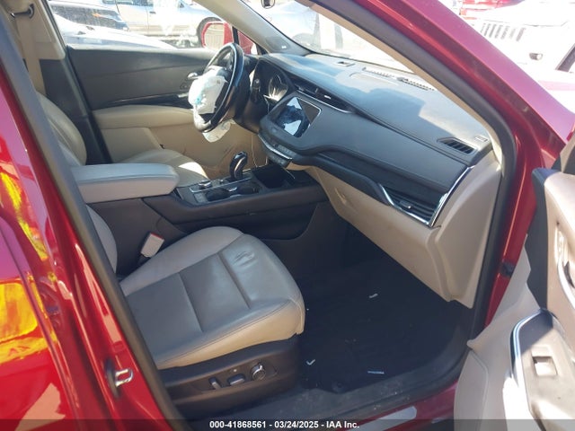2019 CADILLAC XT4 1GYFZDR44KF133013 Photo 4