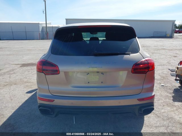 WP1AA2A2XGKA15096 Porsche Cayenne