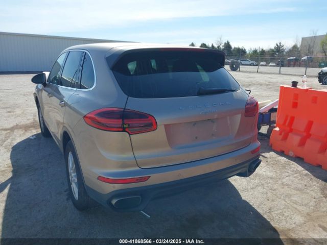 WP1AA2A2XGKA15096 Porsche Cayenne