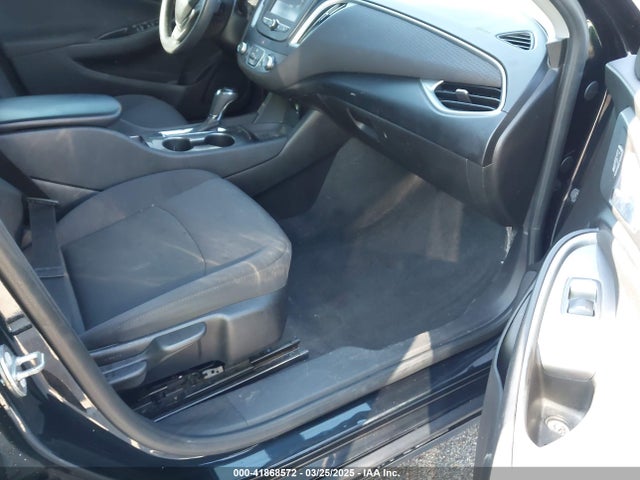 1G1ZB5ST5HF290145 Chevrolet MALIBU LS
