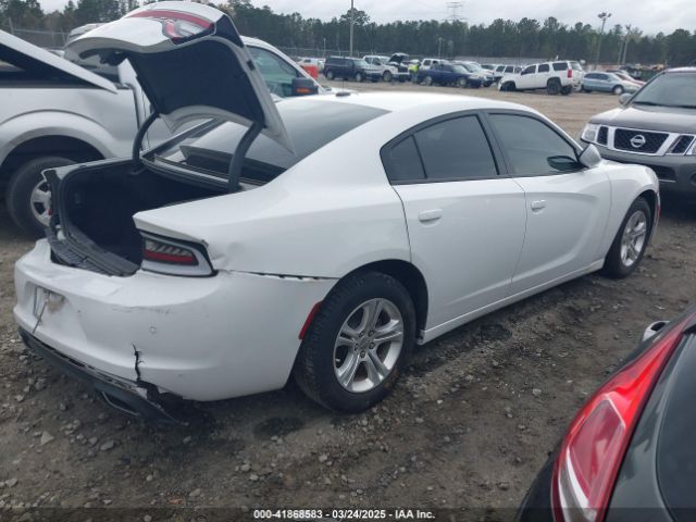 2C3CDXBG5NH235246 Dodge Charger Sxt Rwd