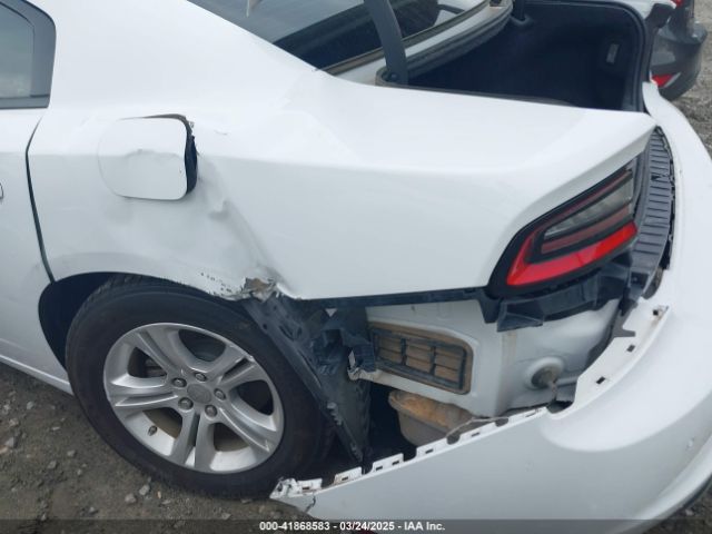2C3CDXBG5NH235246 Dodge Charger Sxt Rwd